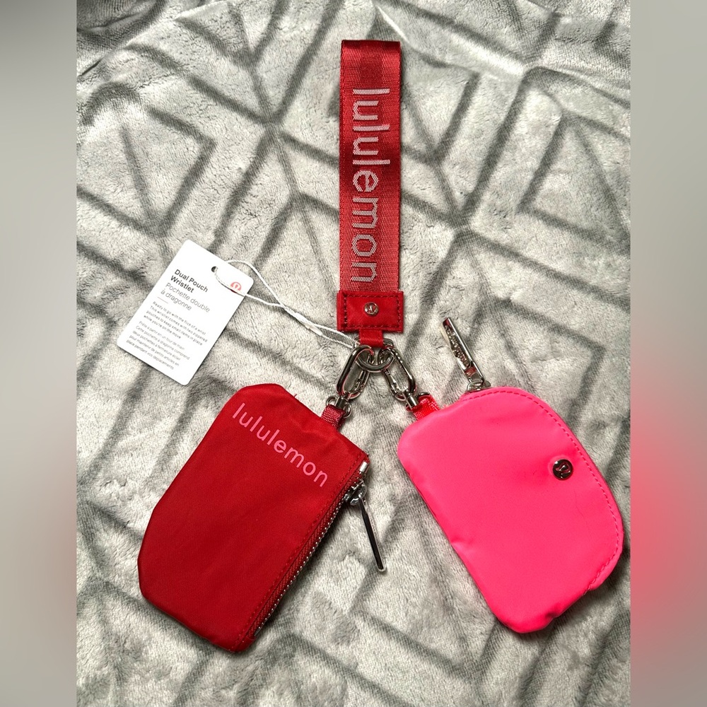 LuLulemon Dual Pouch Wristlet -Deep Red & Hot Pink ❤️🩷